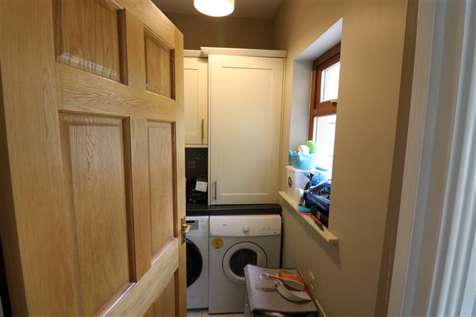 6 Hazel Close, Greenhill Village, Carrick-on-Suir, Tipperary