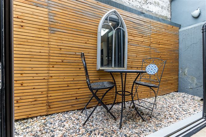 11 South Dock Place, Ringsend, Dublin 4