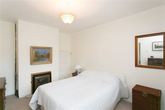 7 Oaktree Road, Stillorgan, Co. Dublin