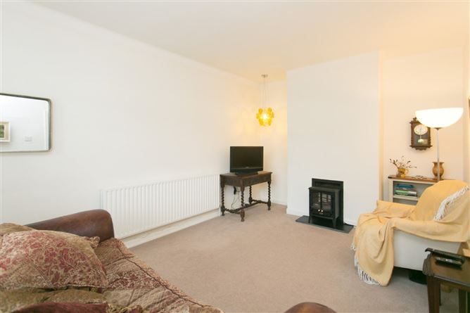 7 Oaktree Road, Stillorgan, Co. Dublin