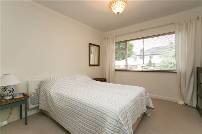 7 Oaktree Road, Stillorgan, Co. Dublin
