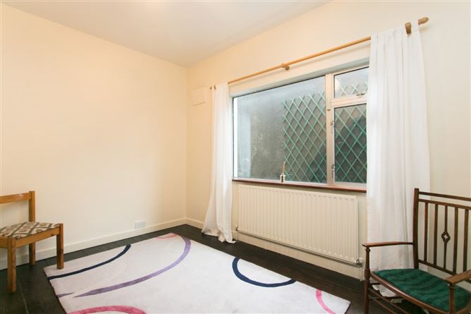 7 Oaktree Road, Stillorgan, Co. Dublin