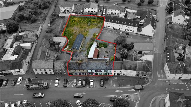 The Square, Castlepollard, Westmeath