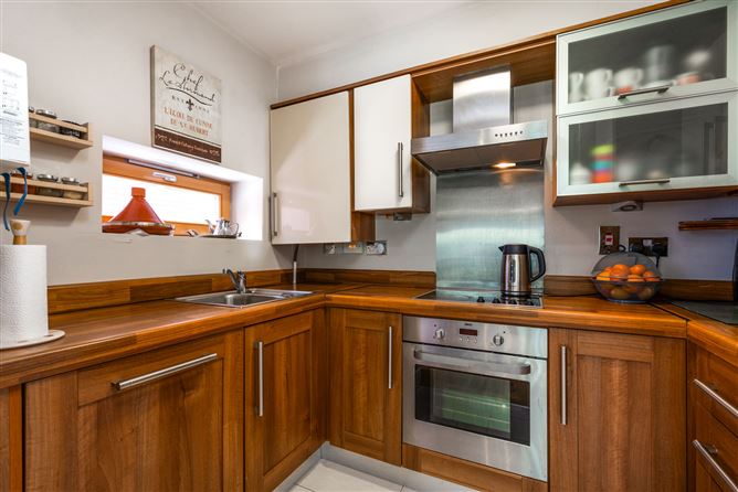 12 The Croft, Parc Na Silla Avenue, Loughlinstown, Dublin 18