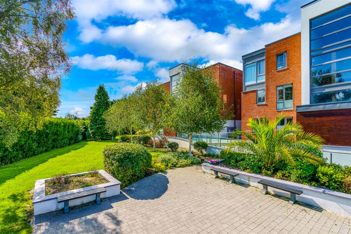 12 The Croft, Parc Na Silla Avenue, Loughlinstown, Dublin 18