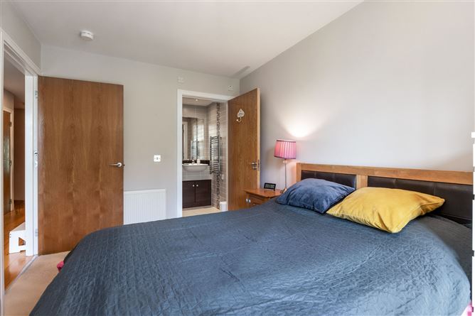 12 The Croft, Parc Na Silla Avenue, Loughlinstown, Dublin 18