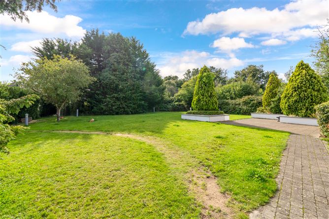 12 The Croft, Parc Na Silla Avenue, Loughlinstown, Dublin 18