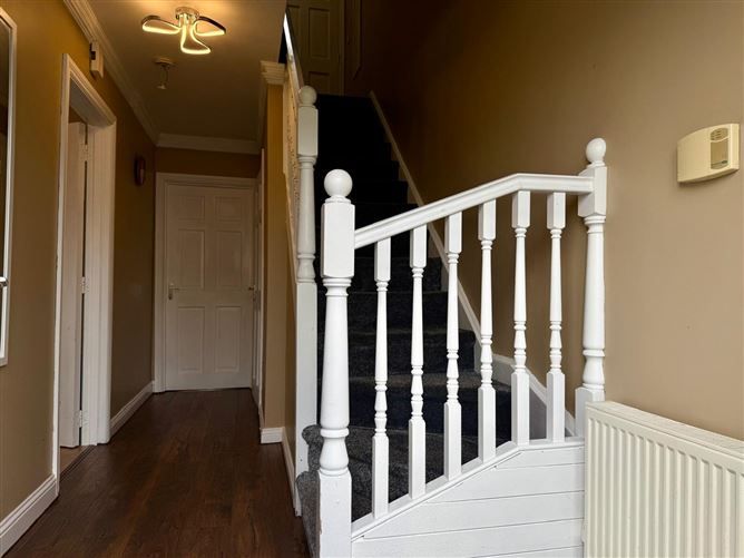 102 Laurel Grove, Tagoat, Wexford