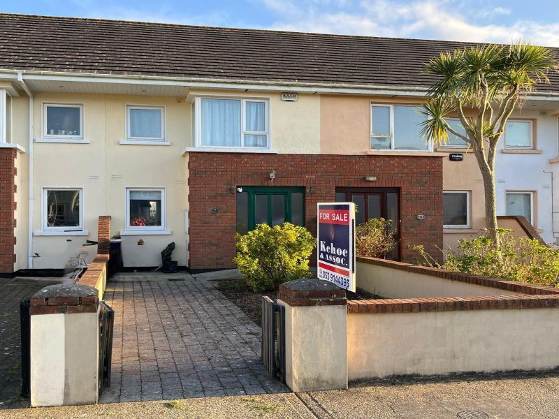 102 Laurel Grove, Tagoat, Wexford