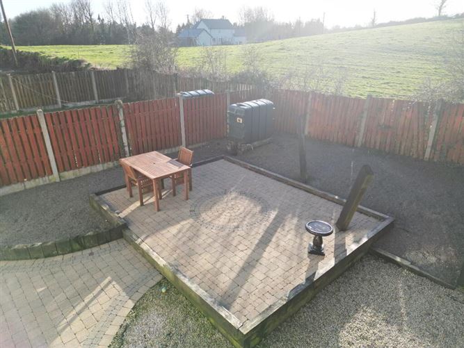 Photo 20 of 21 — 92 Tarmon Manor, Castlerea, Roscommon
