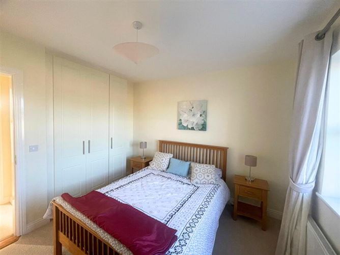 Photo 12 of 21 — 92 Tarmon Manor, Castlerea, Roscommon