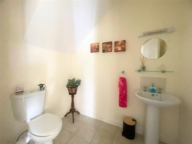 Photo 9 of 21 — 92 Tarmon Manor, Castlerea, Roscommon