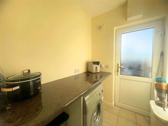 Photo 8 of 21 — 92 Tarmon Manor, Castlerea, Roscommon