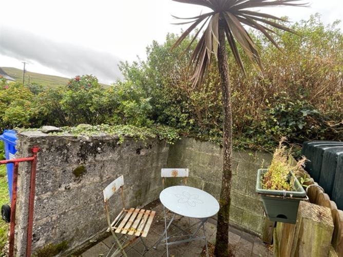 17 Father Bohan Houses, Fanore, Clare