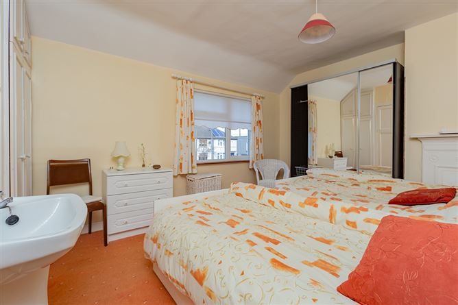 127 Mourne Road , Drimnagh,   Dublin 12