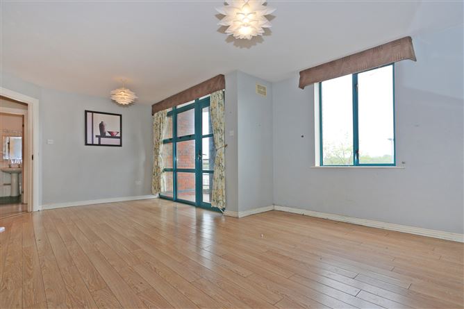 Apt 1, Steamboat Quay, Dock Road, Limerick