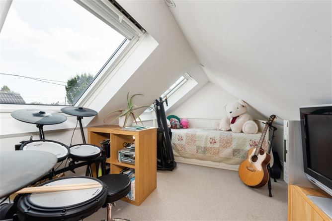 12 Nugent Road, Churchtown, Dublin 14