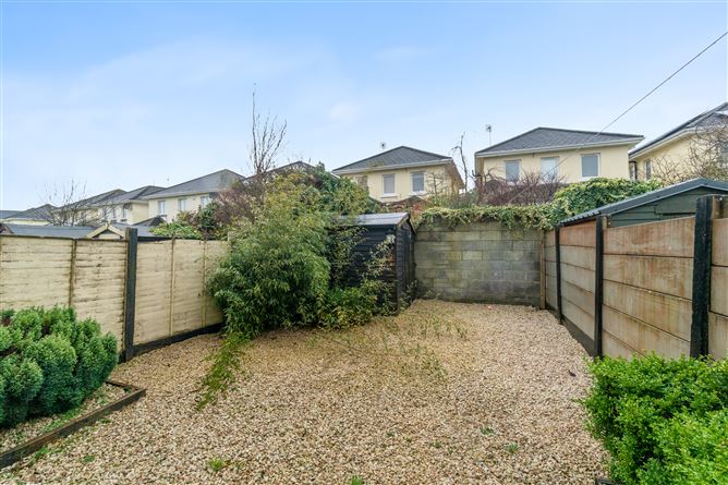 4 The Crescent, Oranhill, Oranmore, Galway
