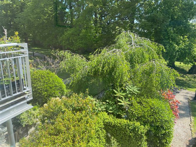 4 Joyce Hall, Carrickmines Wood, Carrickmines, Dublin 18