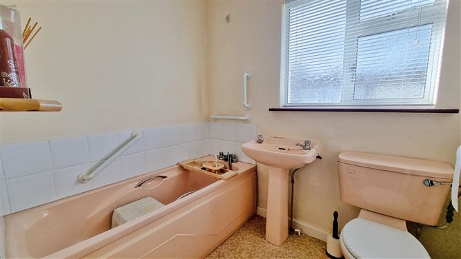 62 St Patricks Road, Greenhills, Dublin 12