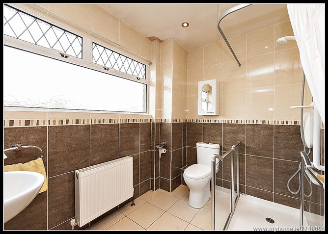 83 SANDYHILL GARDENS, Ballymun,   Dublin 11