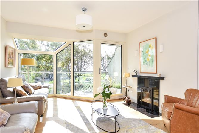 2 Gleann Eorna, Cois Cuain, Salthill, Galway