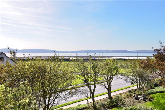 2 Gleann Eorna, Cois Cuain, Salthill, Galway