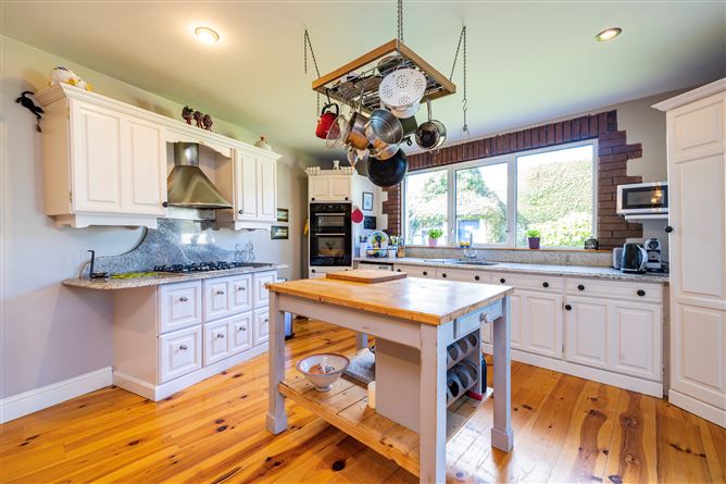 130 SANTRY CLOSE, Santry, Dublin 9