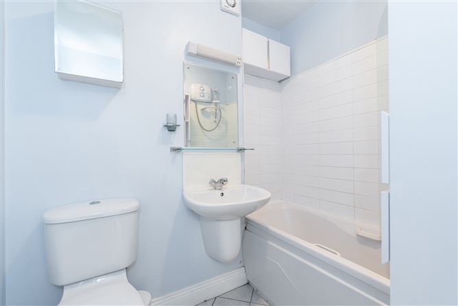 76 Hunters Walk Hunterswood, Ballycullen, Dublin 24