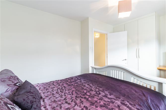 76 Hunters Walk Hunterswood, Ballycullen, Dublin 24