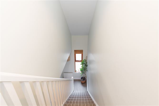 76 Hunters Walk Hunterswood, Ballycullen, Dublin 24