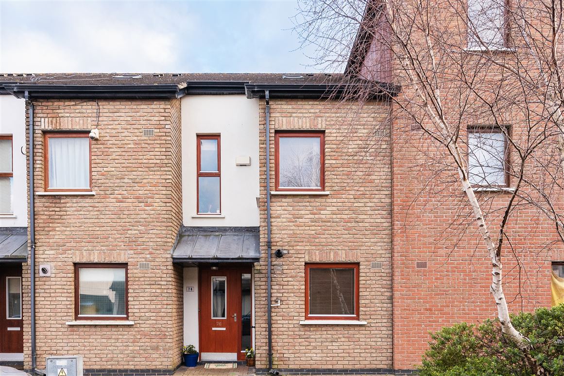76 Hunters Walk Hunterswood, Ballycullen, Dublin 24