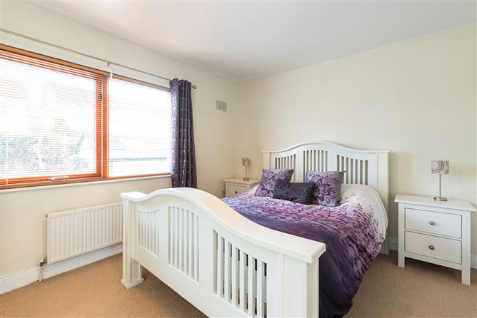 76 Hunters Walk Hunterswood, Ballycullen, Dublin 24