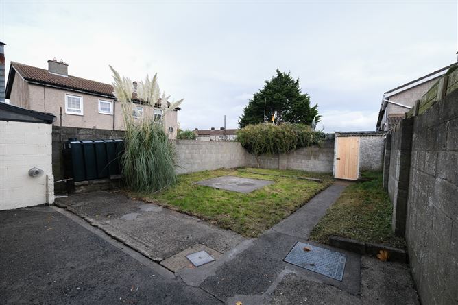 Photo 21 of 25 — 42 Drumcairn Drive, Fettercairn, Tallaght, Dublin 24
