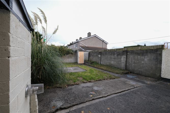Photo 18 of 25 — 42 Drumcairn Drive, Fettercairn, Tallaght, Dublin 24