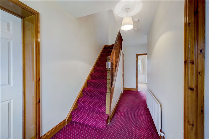 32 The Grange, John's Hill, Waterford City, Waterford
