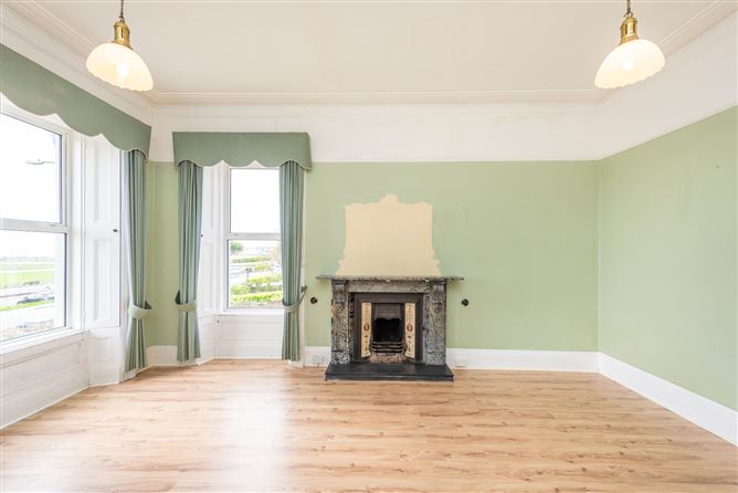Easton House, Lower Branch Road, Tramore, Co. Waterford