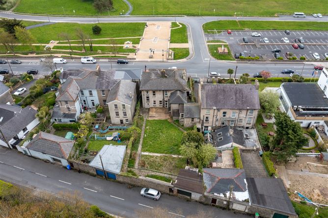 Easton House, Lower Branch Road, Tramore, Co. Waterford