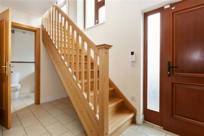1 The Rise Mews, Glasnevin, Dublin 9