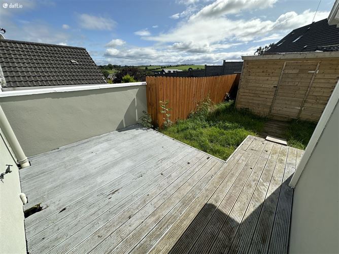 13 Hillcrest Court, Riverstick, Cork