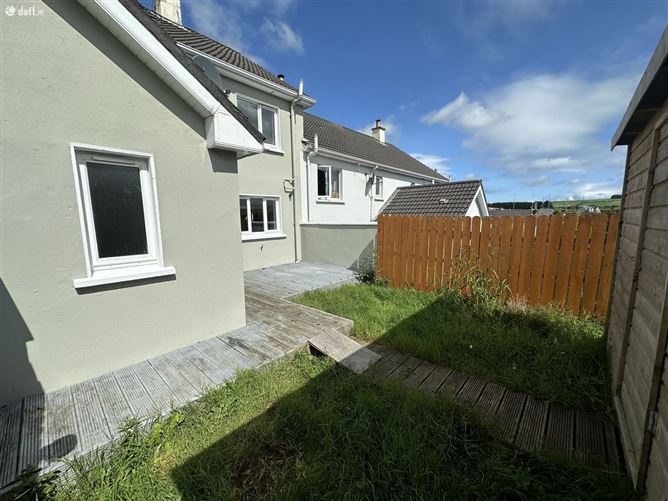 13 Hillcrest Court, Riverstick, Cork