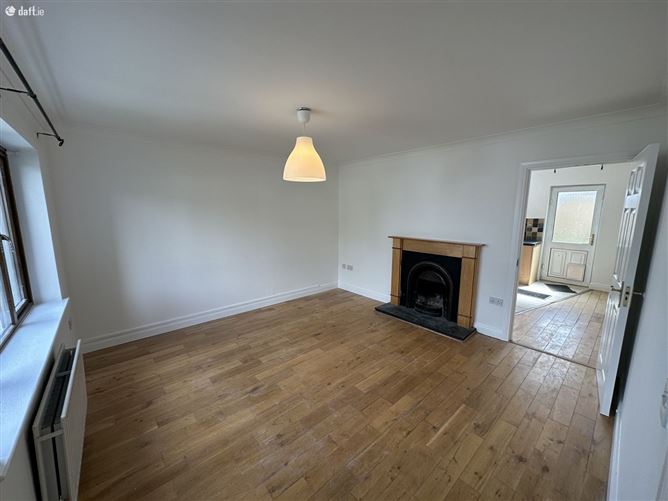 13 Hillcrest Court, Riverstick, Cork