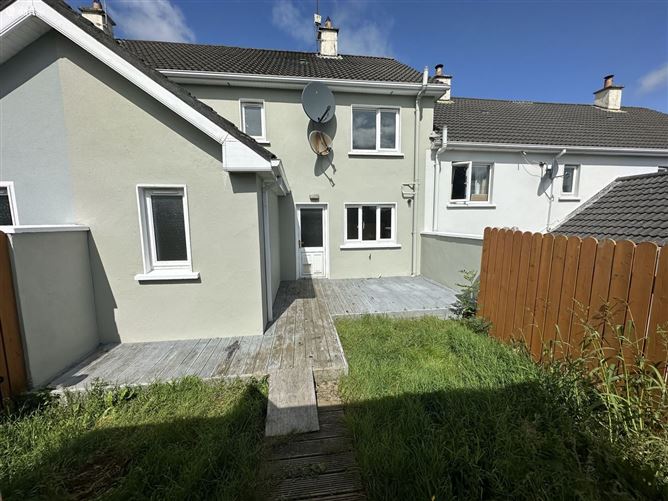 13 Hillcrest Court, Riverstick, Cork