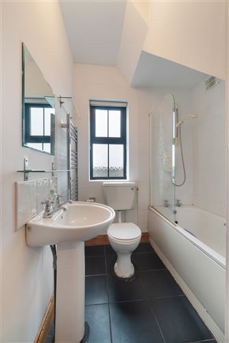 The Meadows, Mountain West, Oranmore, Galway