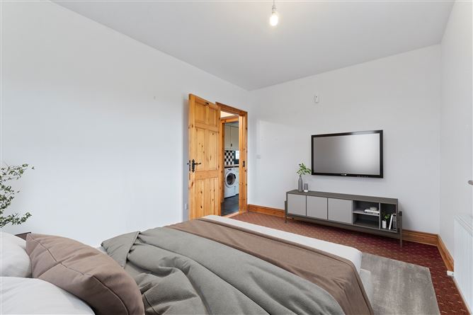 The Meadows, Mountain West, Oranmore, Galway