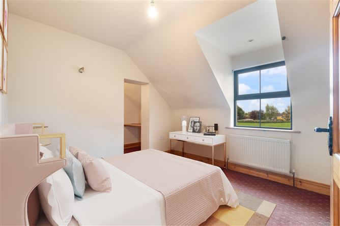 The Meadows, Mountain West, Oranmore, Galway