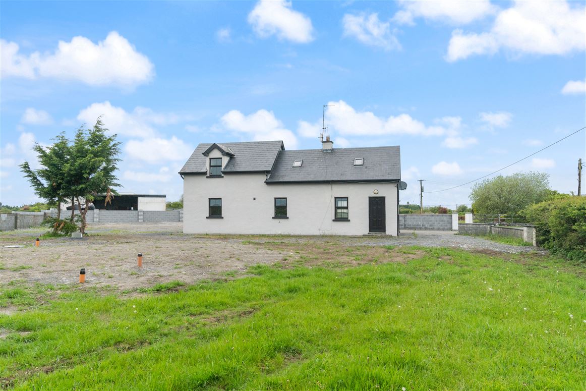 The Meadows, Mountain West, Oranmore, Galway
