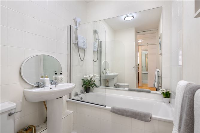 225 Cowper Downs, Rathmines, Dublin 6