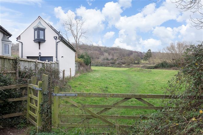 Village Treasure,Shurdington, Gloucestershire, United Kingdom
