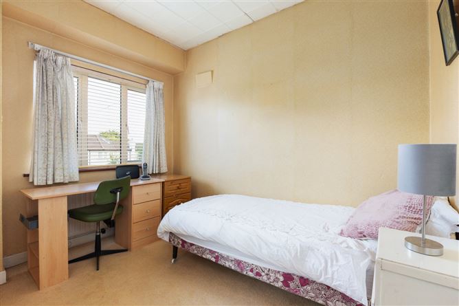 14 Eden Park Road, Goatstown, Dublin 14